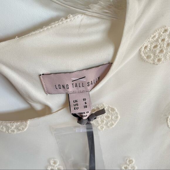 NWT Long Tall Sally Cream Lace Overlay Dress - Picture 10 of 10